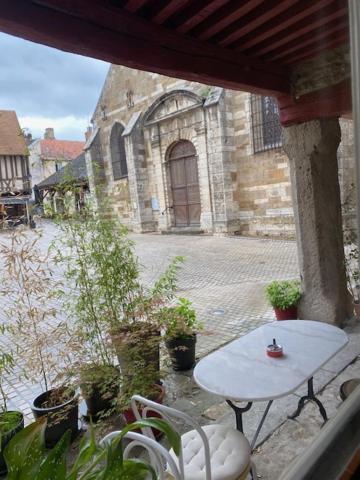 Hotel Au Temps D'Autrefois Nolay  Zewnętrze zdjęcie
